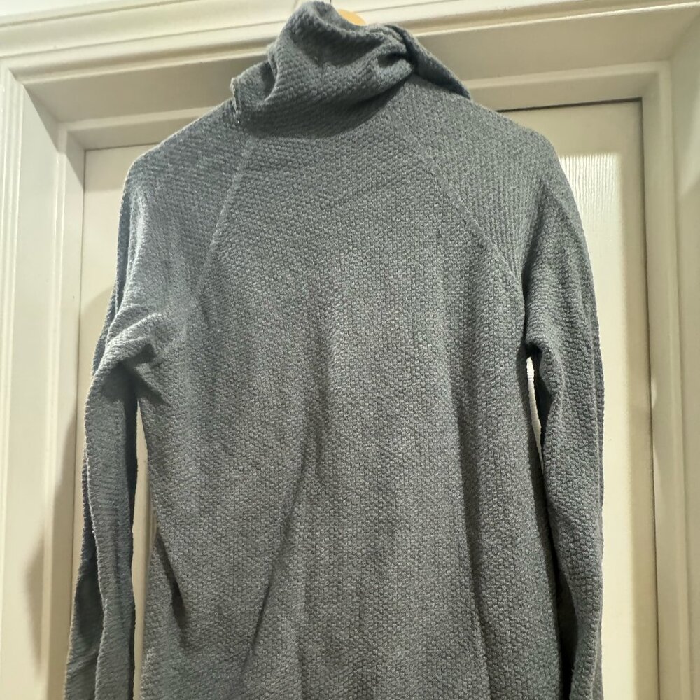 PATAGONIA CAPILENE AIR BASE LAYER HOODY